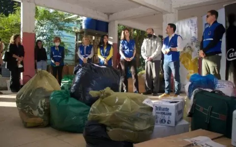 Campa�a solidaria �Armario sostenible� junt� m�s de 220 kilos de abrigos