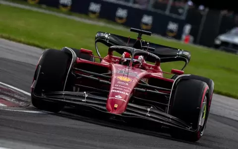 Ferrari domina libres en Francia