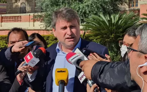 Petropar reduce precios de combustibles y calma el �nimo a transportistas