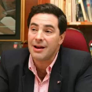 Hugo Estigarribia cuestiona a Riera y pide juicio pol�tico por represi�n policial