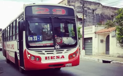 Vecinos de Capiat� exigen un transporte p�blico para dos barrios