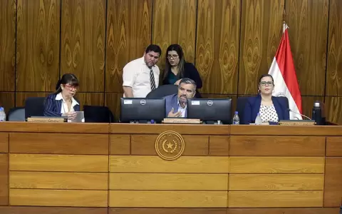 Comisi�n de Cuentas discute con sectores involucrados sobre situaci�n de merienda escolar