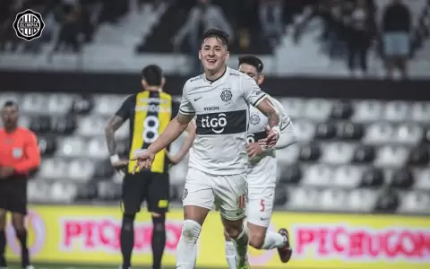 Olimpia debuta con una victoria en el Cl�sico m�s A�ejo