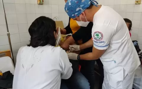 Por primera vez, ni�os con hemofilia A reciben tratamiento con inhibidores