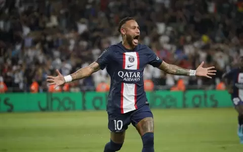 Sin Mbapp�, PSG golea a Nantes y se queda con la Supercopa francesa