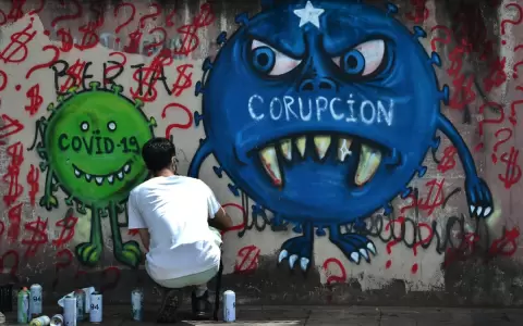 Estado pierde USD 1.500 millones al a�o entre clientelismo y corrupci�n