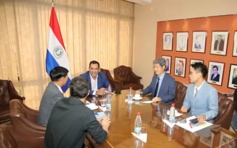 Senador recibi� a delegaci�n de Corea del Sur que monitorea obras viales