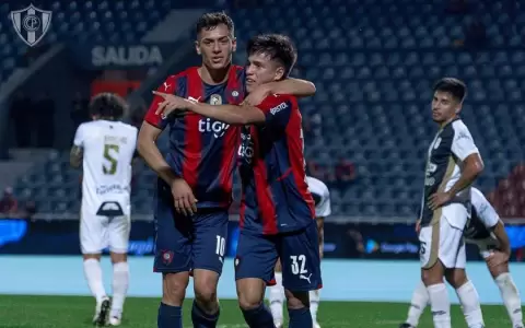 Cerro Porte�o alcanza 50 puntos tras victoria en la �ltima fecha