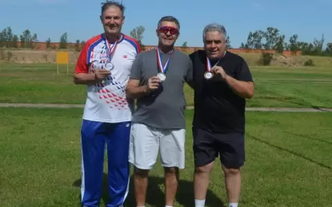 Jorge G�mez gana nueva fecha en tiro