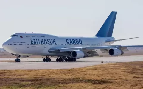 Maduro design� como embajador en Teher�n a un militar, compa�ero de tripulantes del avi�n iran� retenido en Argentina