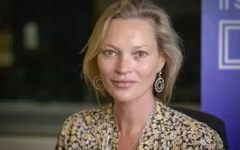 Kate Moss habla sobre los peligros en la industria de la moda para adolescentes