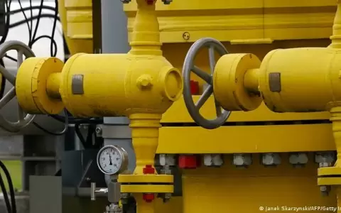 La UE logra acuerdo para reducir el consumo de gas como previsi�n para el invierno