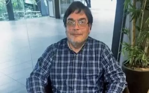 Elecciones 2023: Hugo Biedermann lanz� su candidatura como senador