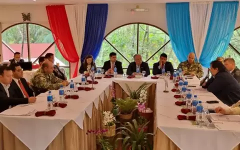 Paraguay y Argentina analizan acciones para mejorar operatividad de cruces fronterizos