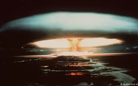 Biden llama a Rusia y China a negociar el control de armas nucleares