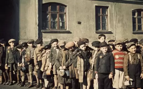 "Estrellas sin cielo", muestra fotogr�fica sobre ni�os en el Holocausto