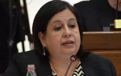Esperanza Mart�nez lamenta que embajada de EE. UU. tome rol de administrador de justicia