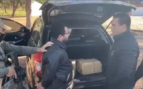 En su camioneta transportaba 30 kilos de coca�na y fue detenido en Concepci�n