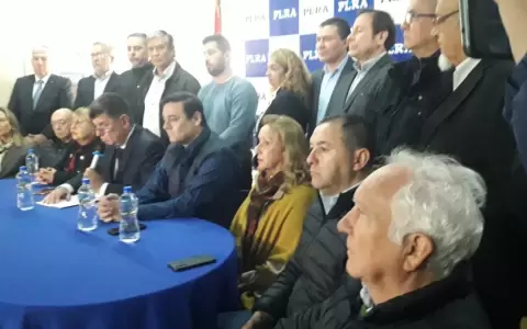 Diputados del PLRA que archivaron juicio pol�tico no podr�n candidatarse por la concertaci�n