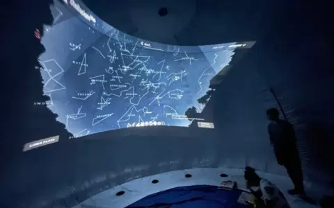 Museo de Ciencias presenta c�pula planetaria con shows de l�sers