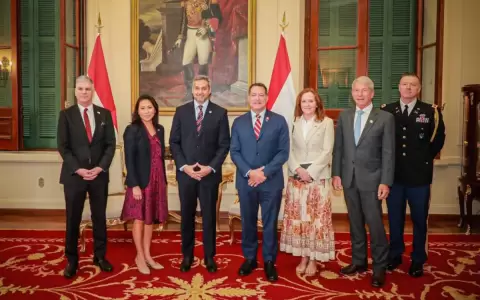 Abdo recibi� a delegaci�n de parlamentarios de Estados Unidos