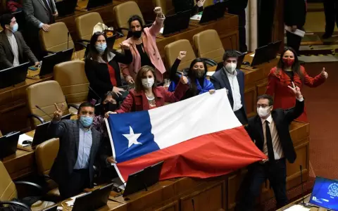 Test de drogas en el Congreso de Chile: los parlamentarios se someten a an�lisis del pelo para detectar consumo