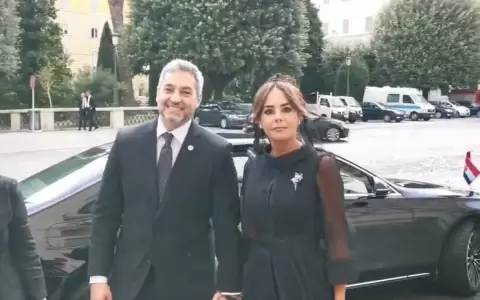 Marito lleg� puntual a la Bas�lica  de San Pedro