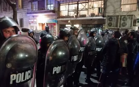 Argentina: tensi�n por manifestaciones frente a la casa de Cristina Fern�ndez