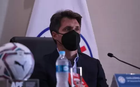 Barros Schelotto y un contundente mensaje para Boca Juniors