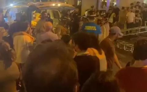 Festejos en Asunci�n: viento derrib� estructura met�lica y cay� sobre una mujer
