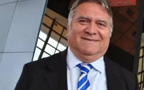Gobernador de Caazap� se lanzar� como candidato a diputado