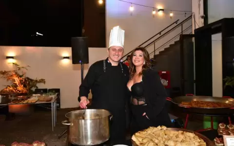 Takuare'e Brasas celebr� con Show Cooking su primer aniversario