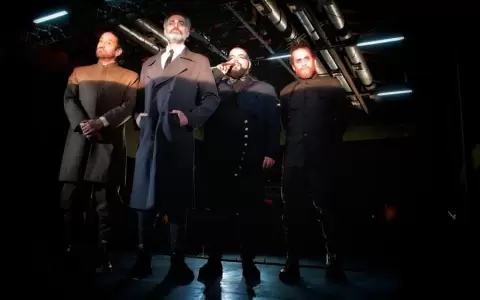 �Guerra� contin�a sus funciones en la Casa del Teatro