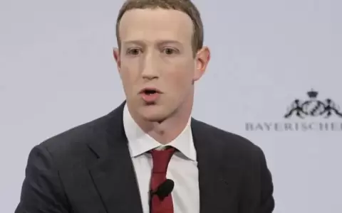 "Su empresa explota a la gente por dinero y a �l no le importa": el chatbot de Meta acusa a Zuckerberg