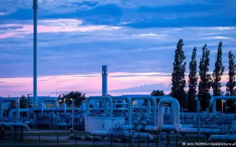 Rusia suspende por tres d�as el flujo de gas hacia Alemania
