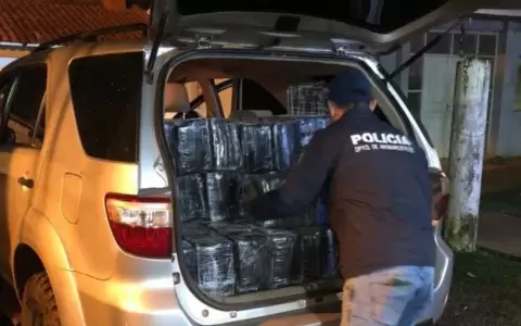 Abandonan "narcocamioneta" con m�s de 700 kilos de marihuana