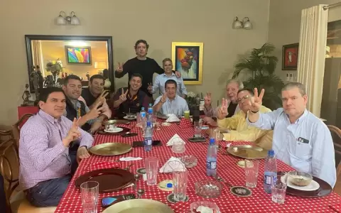 Cartismo decide no impugnar inscripci�n de la chapa oficialista