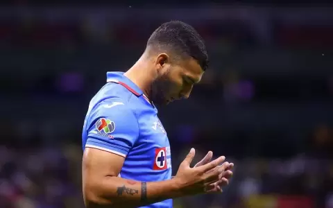 Juan Escobar sufri� una rotura de ligamento cruzado posterior