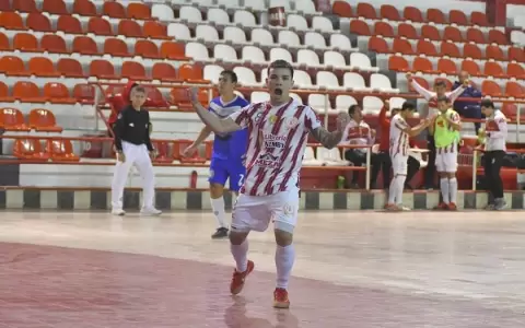 Jos� Meza golea a 29 de Setiembre en el arranque del cuadrangular