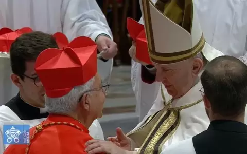 �Adalberto Mart�nez es oficialmente el primer cardenal paraguayo!