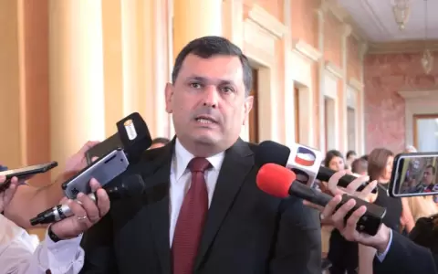 Penitenciar�as necesitan �doblar� cantidad de agentes penitenciarios, seg�n ministro