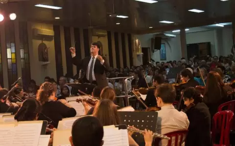 �Sinfon�a divertida�, concierto de la OSCA en Zeballos Cu�