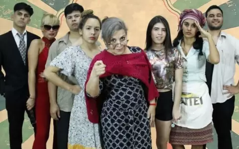 "La familia no se elige", teatro en la Manzana de la Rivera