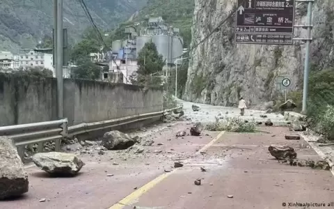 China: terremoto de magnitud 6,6 sacude la provincia de Sichuan