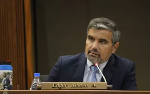 �dgar Acosta analiza retirar su candidatura a gobernador