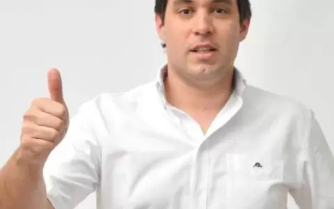 Precandidato a diputado se�ala que la juventud est� "despolitizada"