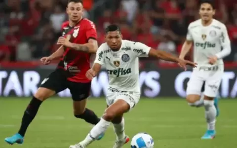 Palmeiras y Paranaense definir�n al primer finalista de la Libertadores