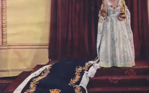 La coronaci�n de Isabel II en 1953, la ceremonia que siempre record� como �algo horrible�