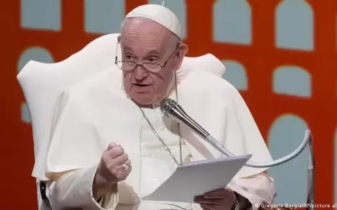 Papa Francisco pide a l�deres mundiales �iniciativas� para acabar con la guerra en Ucrania