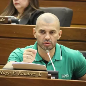 Si Nenecho Rodríguez renuncia a la intendencia de Asunción, buscarán que asuma un colorado disidente